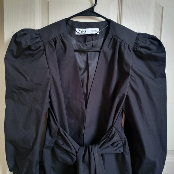NWOT Zara Black Cotton Poplin Puff Sleeve Self-Tie Bow V-Neck Top Jacket Medium - Picture 10 of 14